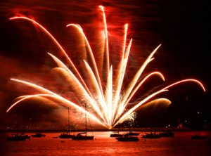 Feu d'artifice depuis voilier