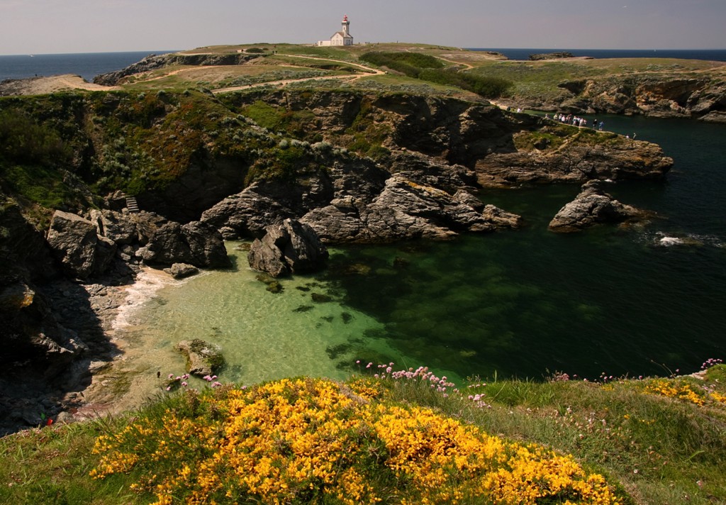 Ambiance verdoyante à la pointe des Poulains à Belle-Ile-en-Mer - Skippair