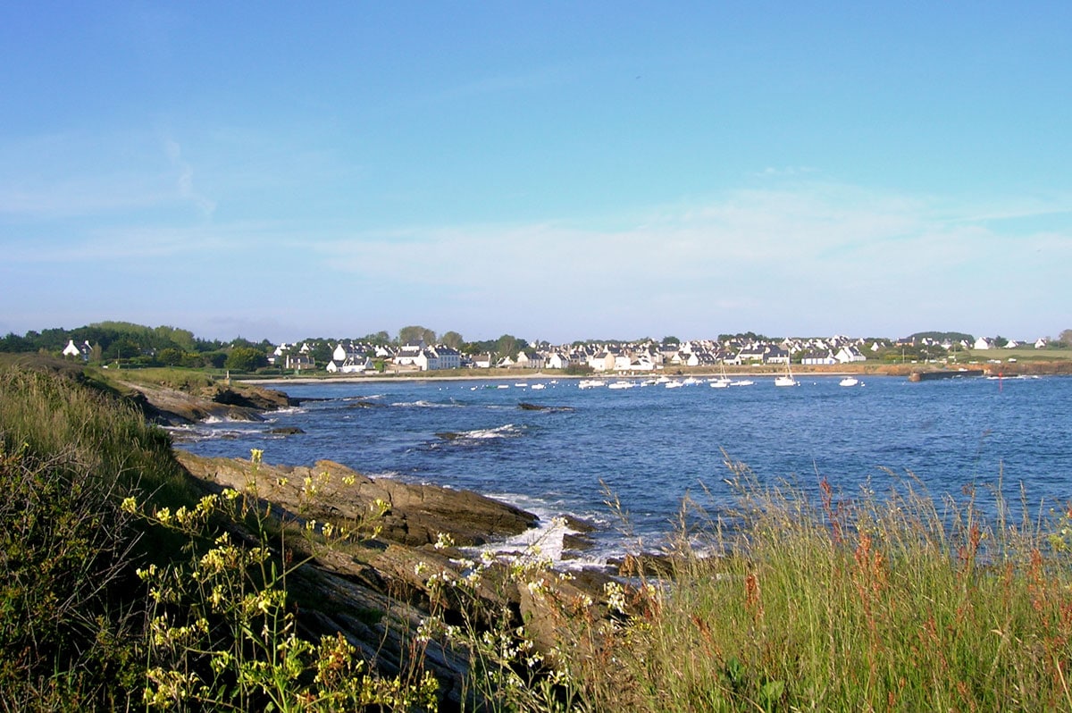 Le village de Locmaria, sur l'île de Groix - Skippair